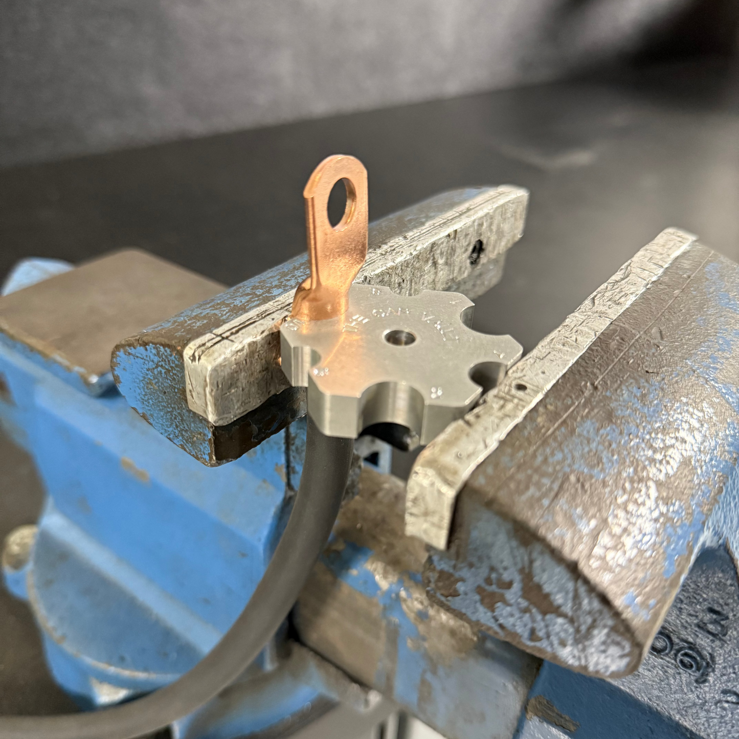 Battery Cable Terminal Clamp Tool